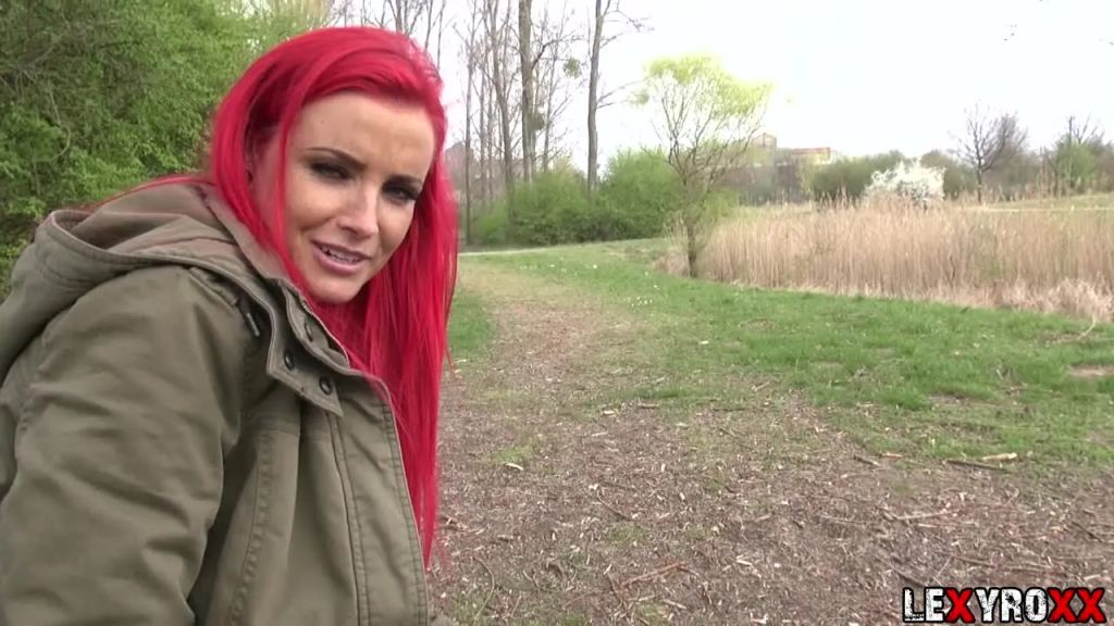 LexyRoxx - mit Dreistigkeit zum Gratisfick