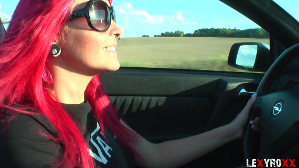 LexyRoxx - Rabatt-Fick beim Autohändler