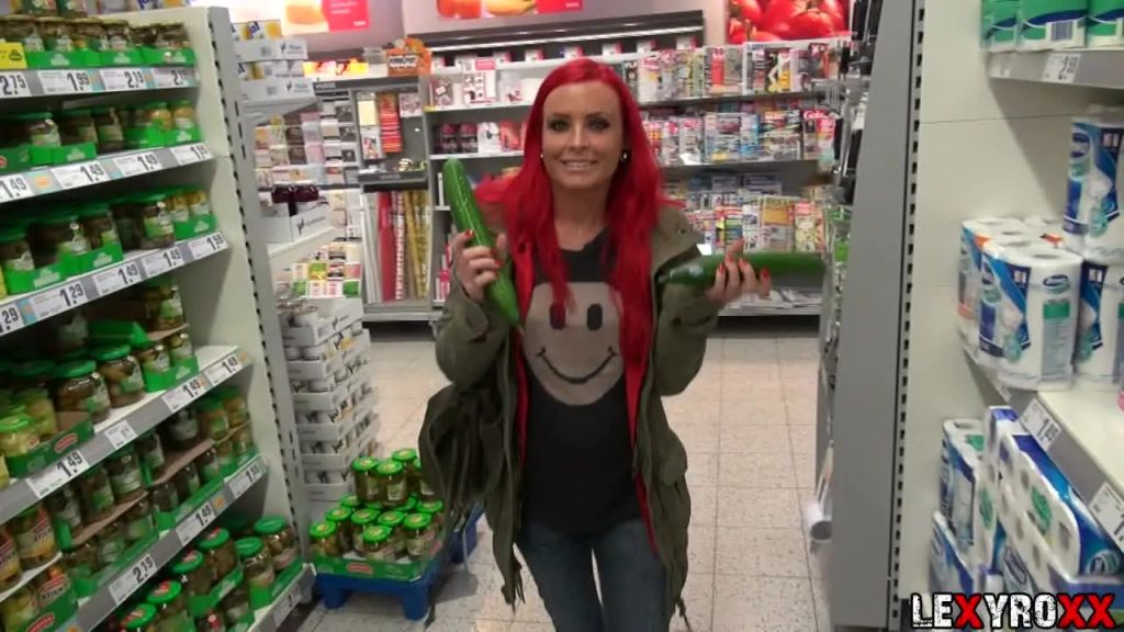 LexyRoxx - Zu dumm zum Arschficken !